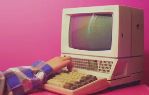 Ciudad futurista con ambiente distópico